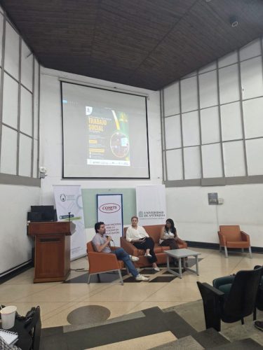 IV Encuentro Nacional de Trabajo Social con Grupos 4